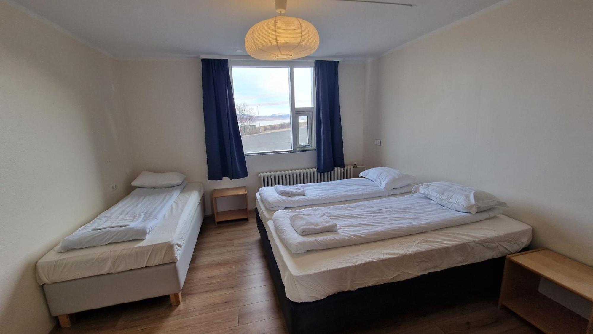 Hunavellir Guesthouse Блондуос Екстериор снимка