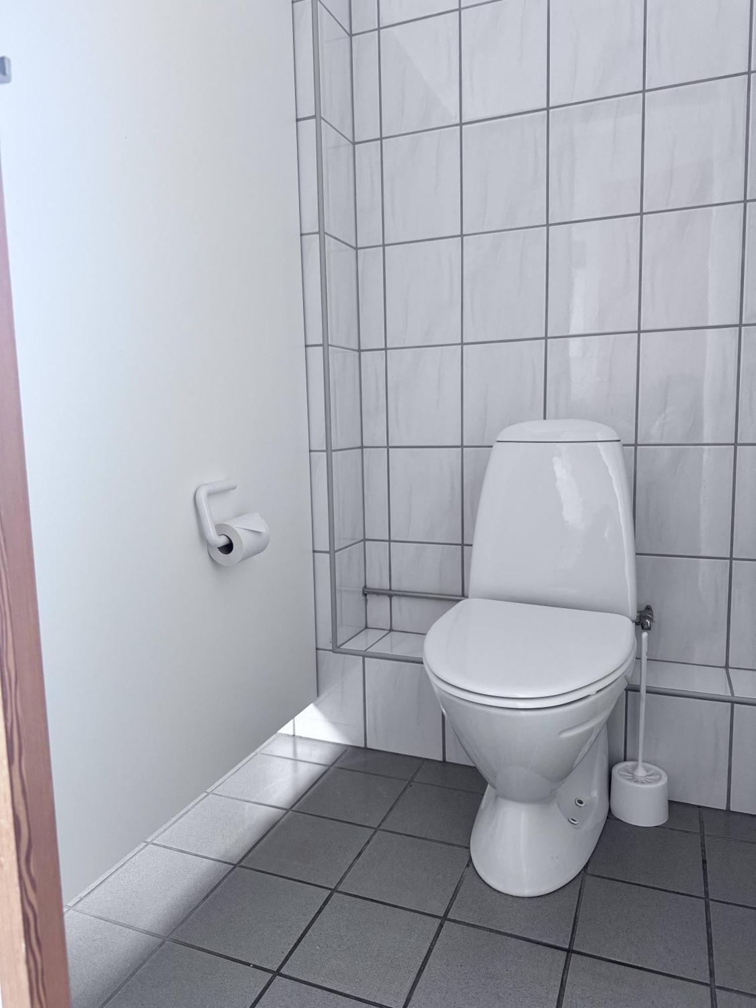 Hunavellir Guesthouse Блондуос Екстериор снимка
