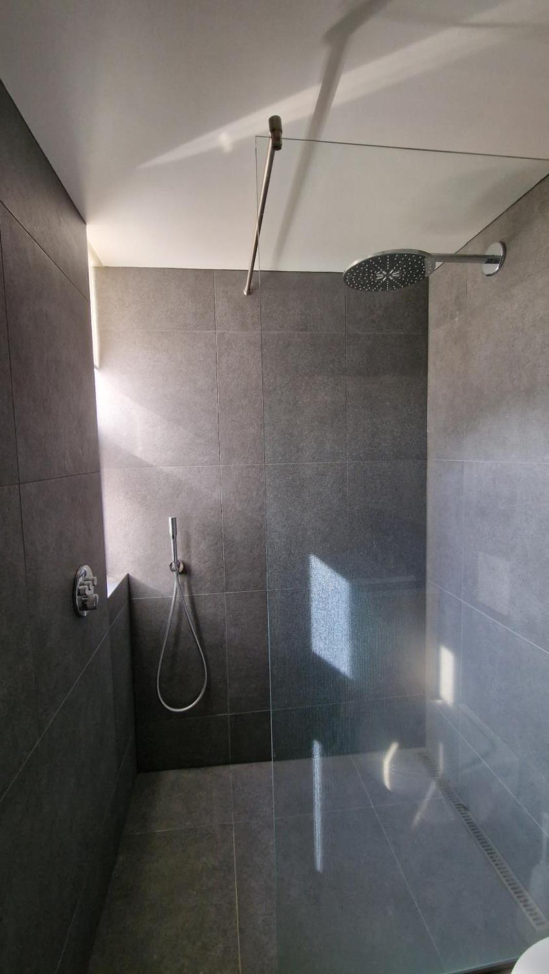 Hunavellir Guesthouse Блондуос Екстериор снимка